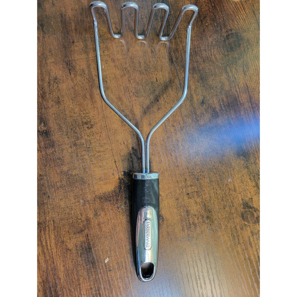 Farberware Stainless Steel 10-1/2" Potato Masher w/Silver single hole handle